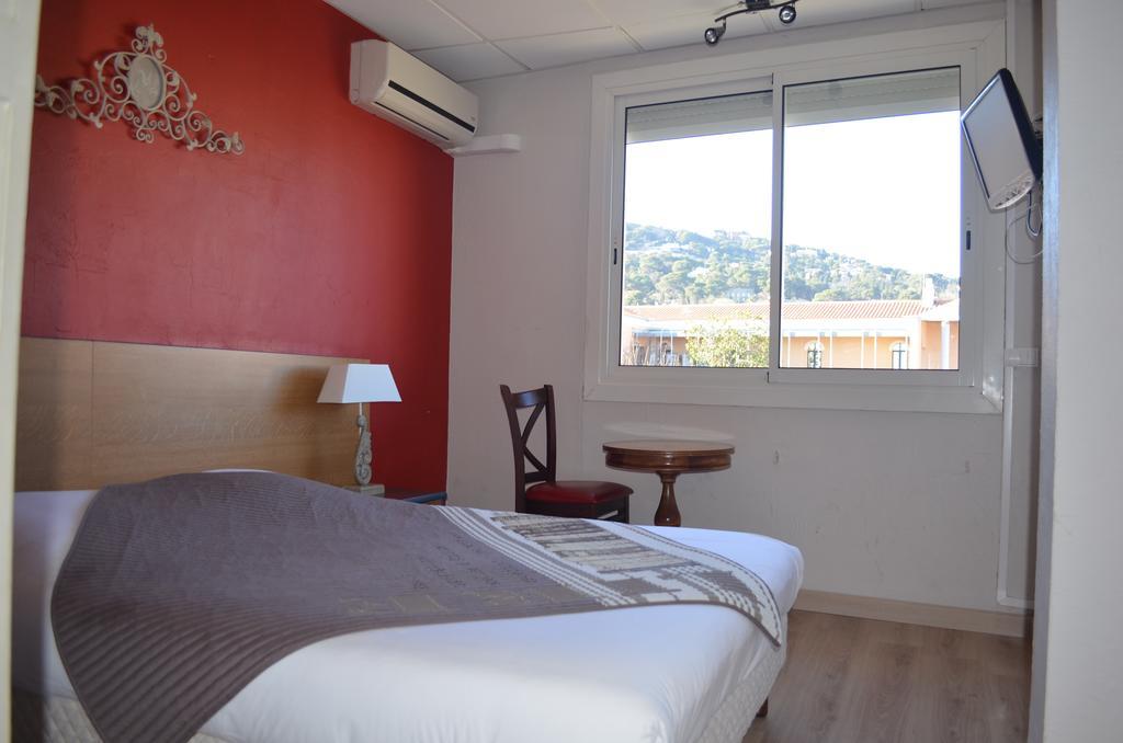 Hotel Regina Sete Ruang foto