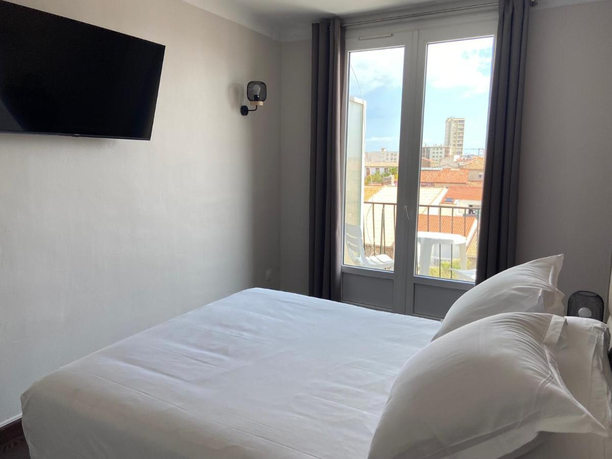 Hotel Regina Sete Ruang foto